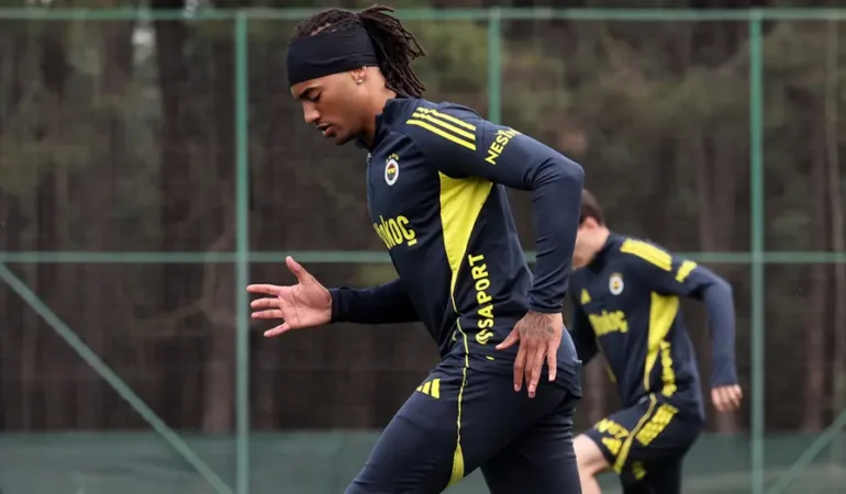 Fenerbahçe'nin Yıldızı Archie Brown'dan İsmail Kartal İtirafı: "Şanslıyız"