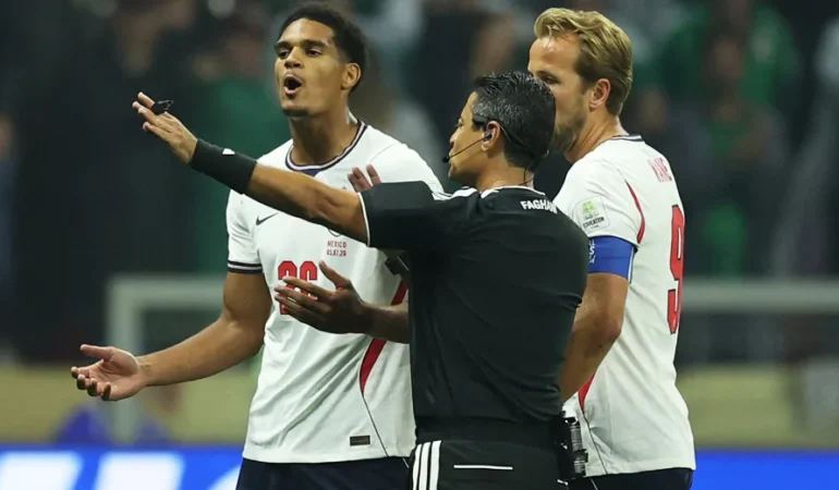 FIFA'dan Jarell Quansah'a Kritik Ceza: İngiliz Savunmacı İki Maç Sahalardan Uzak